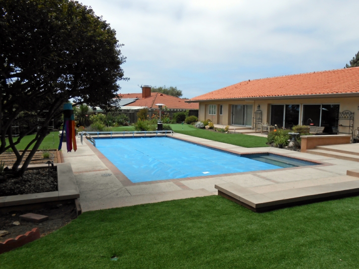 Putting Greens Aquadale North Carolina Fake Turf Pools